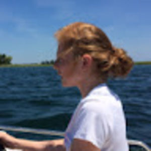 Meet your Posher, Leslie